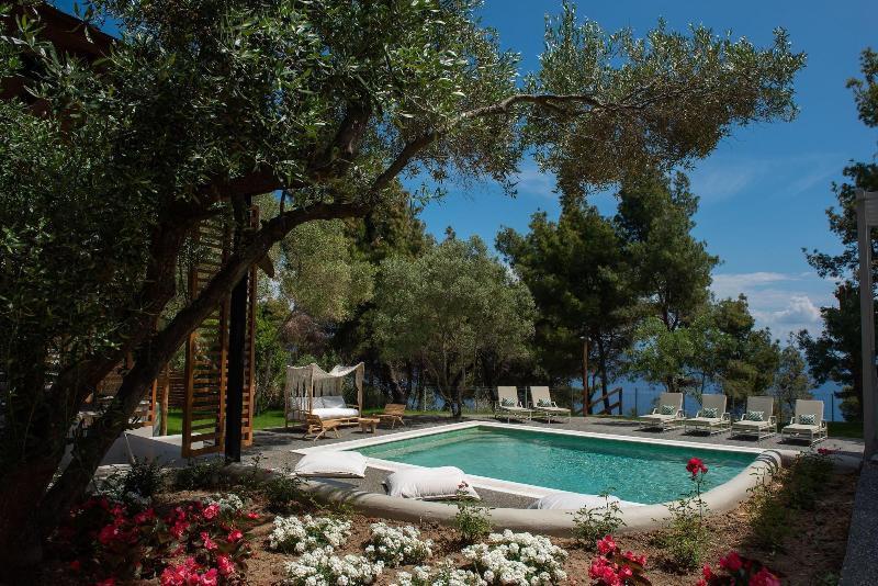Отель Elies 33 Bio Retreat (Adults Only) Афитос Экстерьер фото