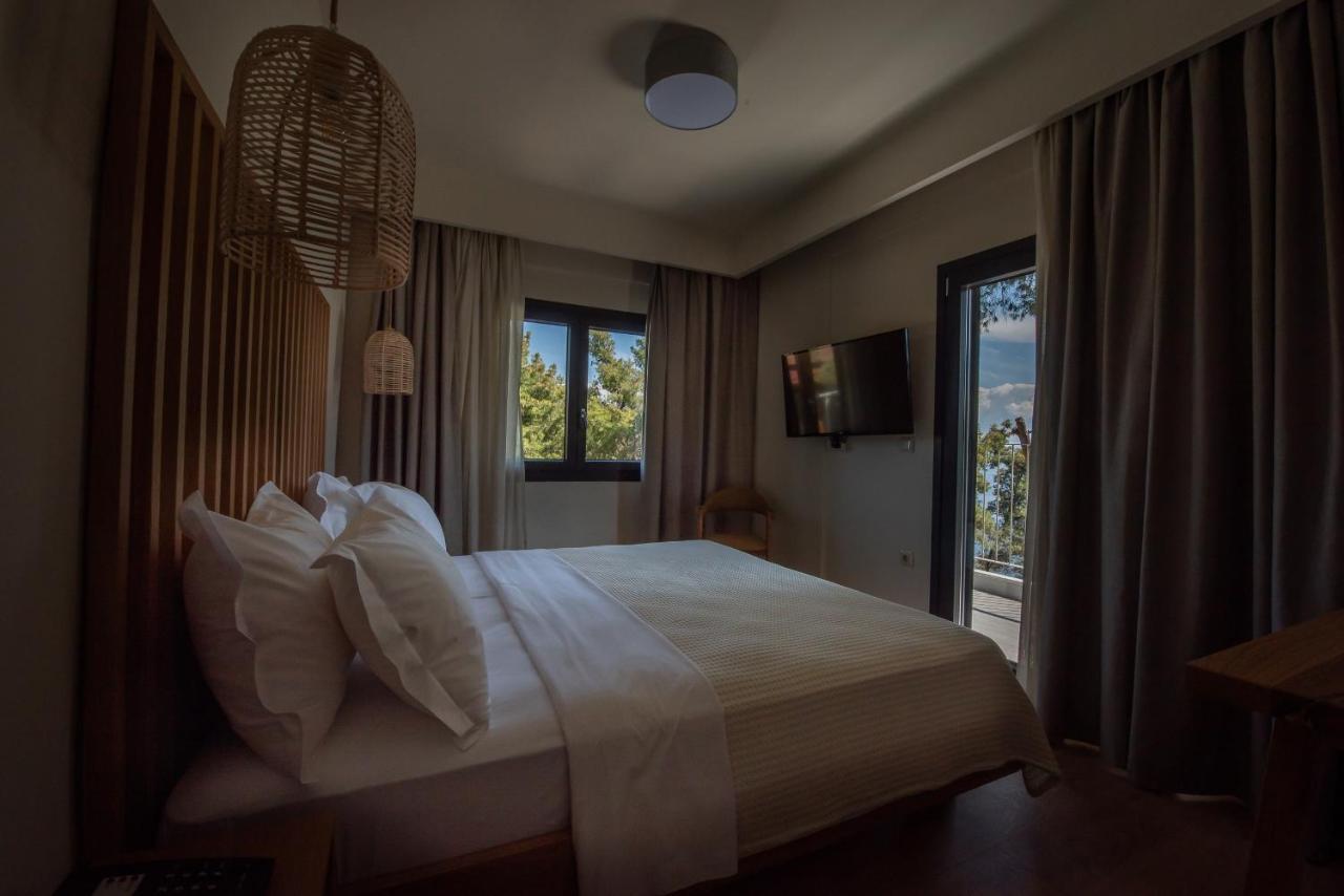 Отель Elies 33 Bio Retreat (Adults Only) Афитос Экстерьер фото