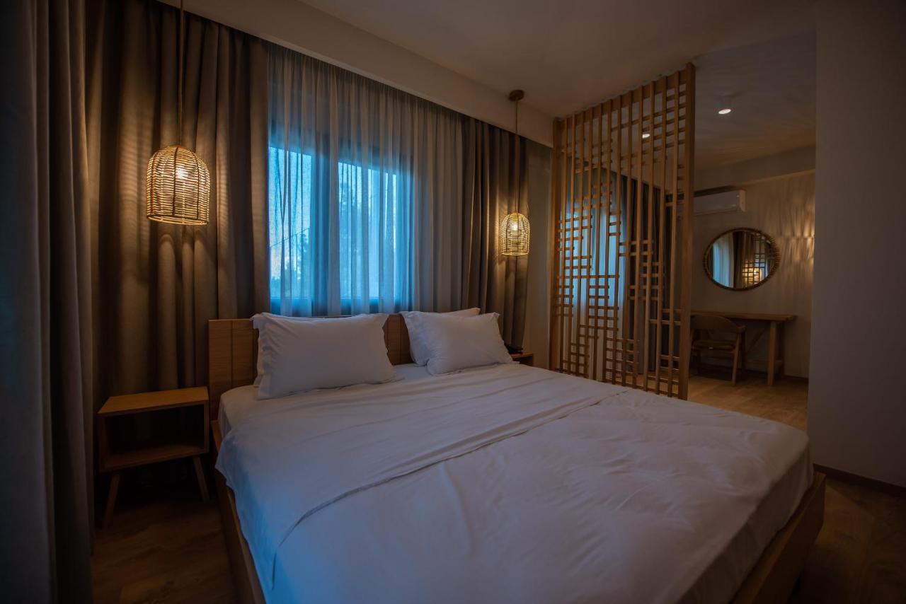 Отель Elies 33 Bio Retreat (Adults Only) Афитос Экстерьер фото